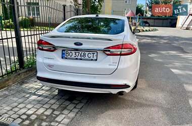 Седан Ford Fusion 2018 в 