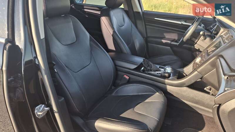 Седан Ford Fusion 2017 в Виннице