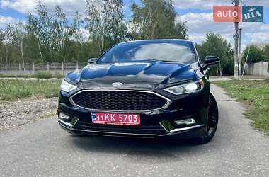 Седан Ford Fusion 2017 в 