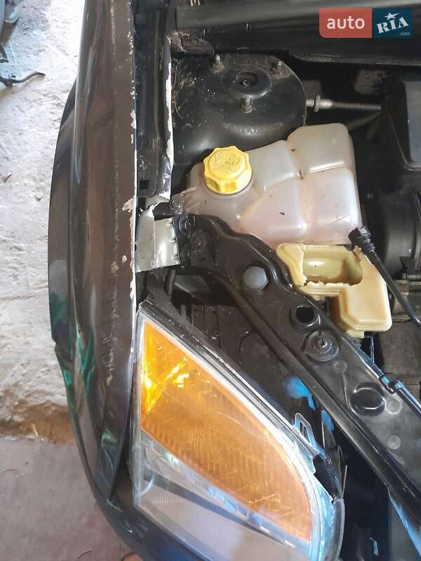 Хэтчбек Ford Fusion 2008 в Прилуках