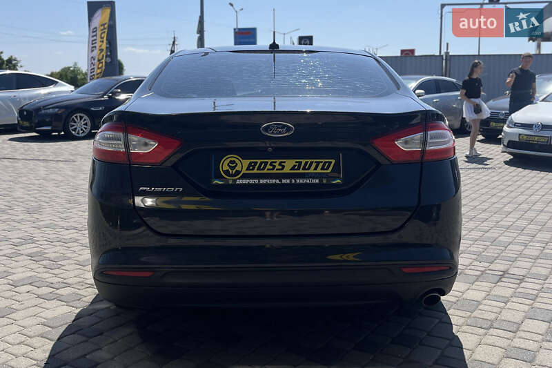 Седан Ford Fusion 2014 в Мукачевому