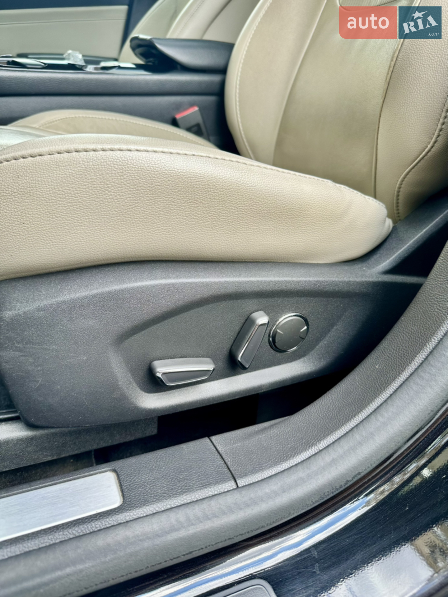 2016 Ford Fusion - мініатюра 26