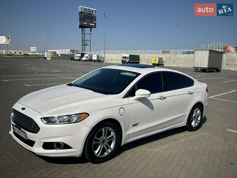 Седан Ford Fusion 2015 в Одессе