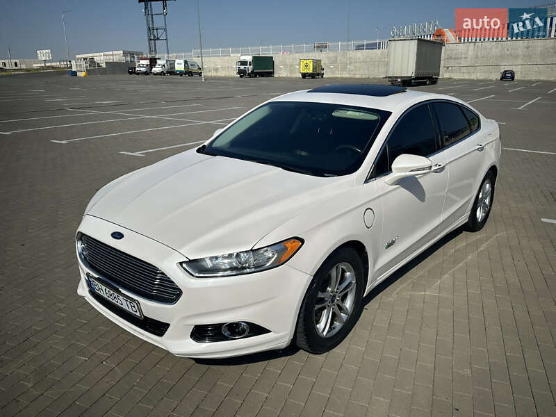 Седан Ford Fusion 2015 в Одессе