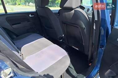 Хэтчбек Ford Fusion 2008 в 
