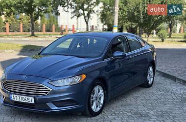 Седан Ford Fusion 2018 в Калуші