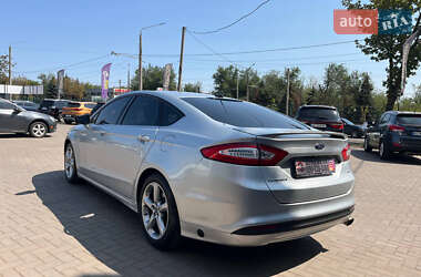 Седан Ford Fusion 2014 в 