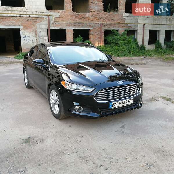 Седан Ford Fusion 2015 в Путивле