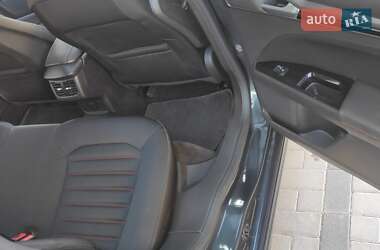 Седан Ford Fusion 2014 в 