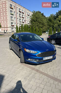 Седан Ford Fusion 2016 в 