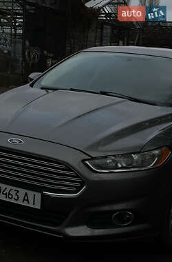 Седан Ford Fusion 2013 в Дніпрі
