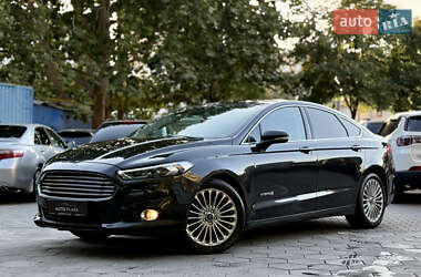 Седан Ford Fusion 2014 в 