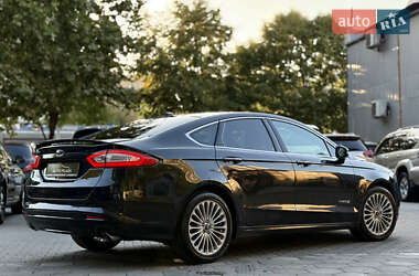 Седан Ford Fusion 2014 в 