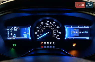 Седан Ford Fusion 2013 в 