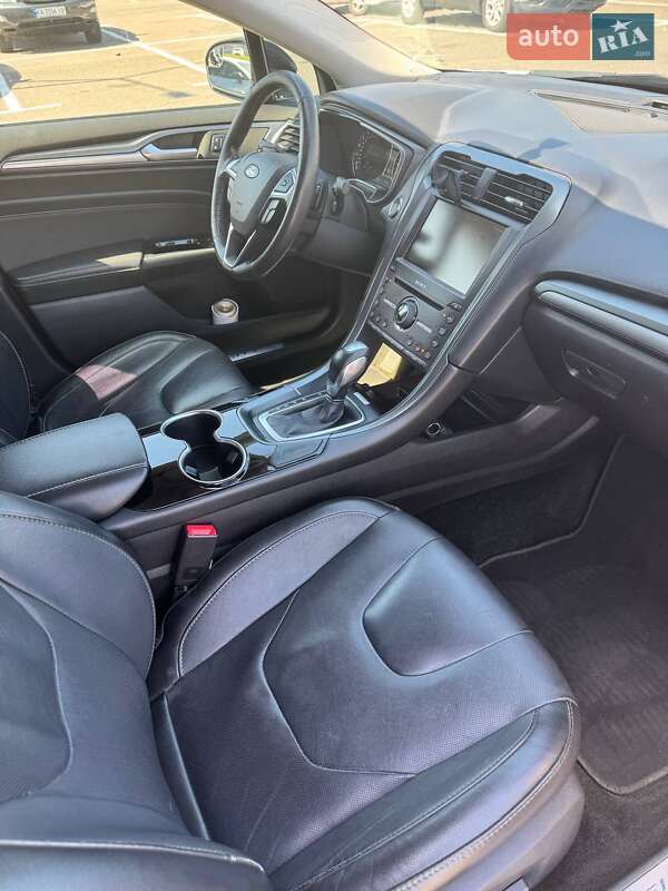Седан Ford Fusion 2015 в Киеве