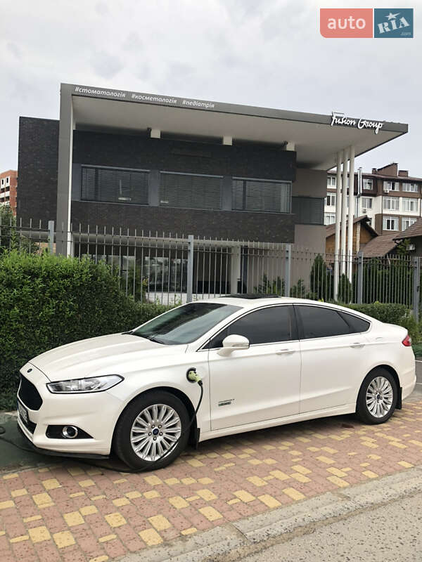 Седан Ford Fusion 2014 в Києві фото 4 Седан Ford Fusion 2014 в Києві