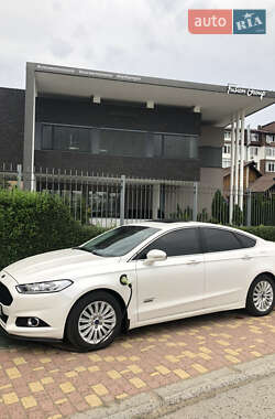 Седан Ford Fusion 2014 в 
