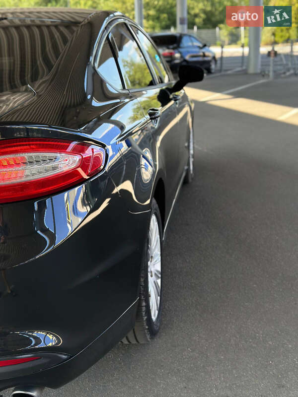 Седан Ford Fusion 2012 в Запорожье