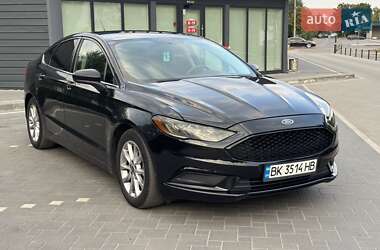 Седан Ford Fusion 2016 в 