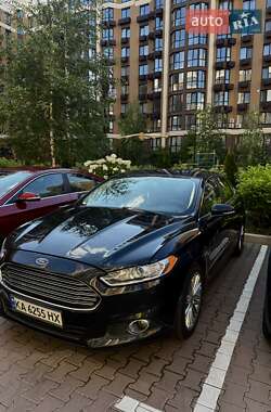 Седан Ford Fusion 2014 в 
