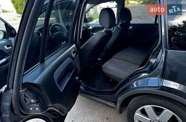 Хэтчбек Ford Fusion 2009 в 