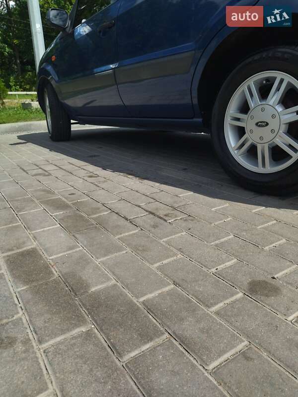 Хэтчбек Ford Fusion 2008 в Тернополе
