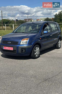 Хэтчбек Ford Fusion 2009 в 