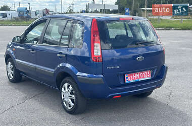 Хэтчбек Ford Fusion 2009 в 