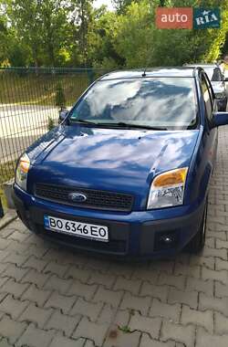 Хэтчбек Ford Fusion 2008 в 