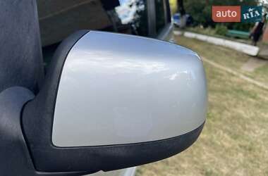 Хэтчбек Ford Fusion 2012 в 