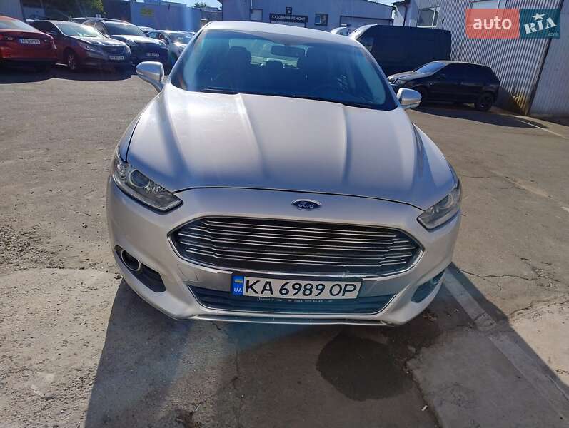 Седан Ford Fusion 2013 в Киеве