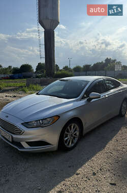 Седан Ford Fusion 2016 в 
