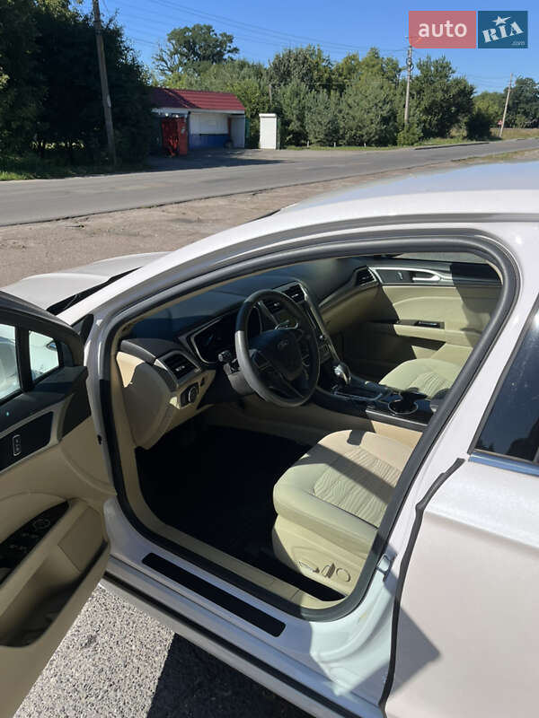 Седан Ford Fusion 2016 в Пирятине фото 12 Седан Ford Fusion 2016 в Пирятине