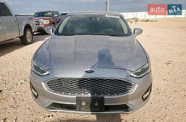 Седан Ford Fusion 2020 в 