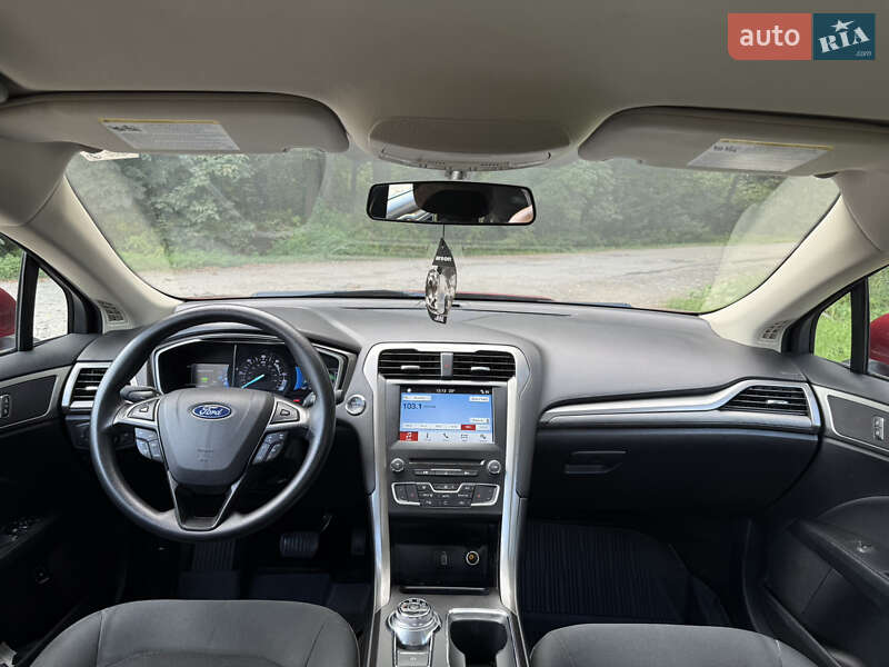 Седан Ford Fusion 2018 в Броварах