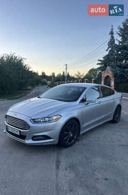 Седан Ford Fusion 2014 в 