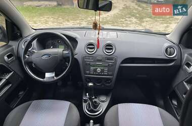 Хэтчбек Ford Fusion 2012 в 