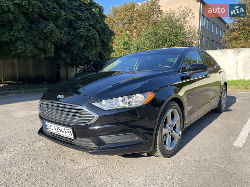 Седан Ford Fusion 2016 в Львові