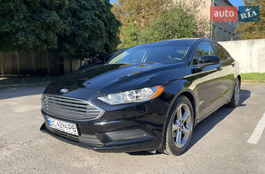 Седан Ford Fusion 2016 в 