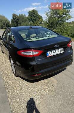 Седан Ford Fusion 2014 в 
