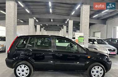 Хэтчбек Ford Fusion 2006 в 