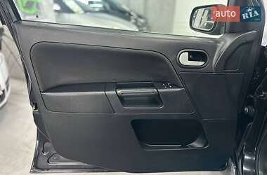 Хэтчбек Ford Fusion 2006 в 