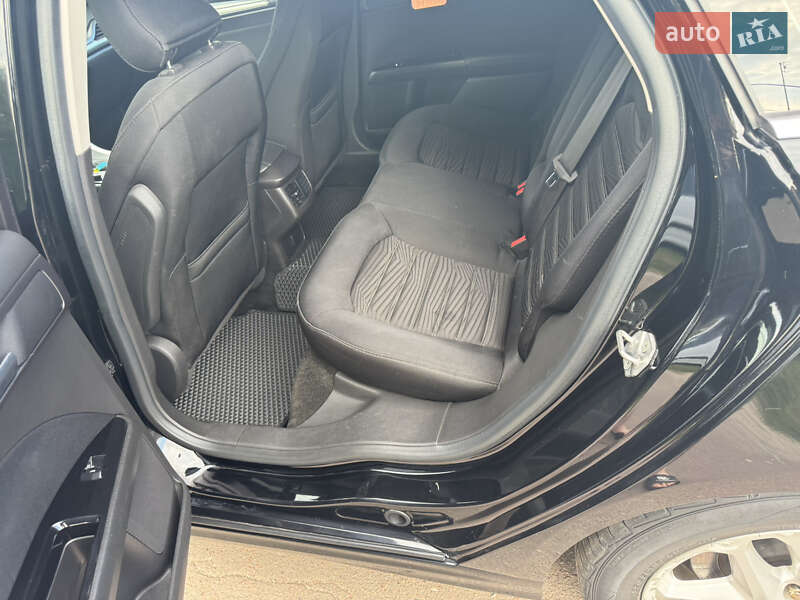 Седан Ford Fusion 2015 в Чернигове