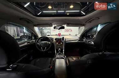 Седан Ford Fusion 2014 в 