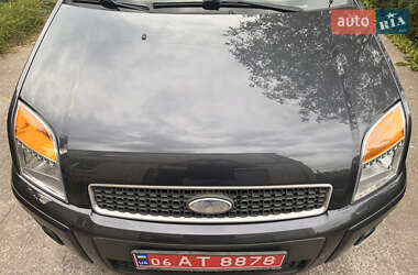Хэтчбек Ford Fusion 2006 в 