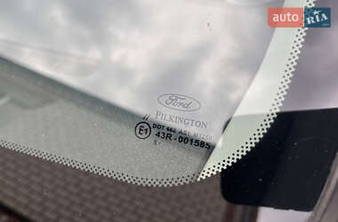 Хэтчбек Ford Fusion 2006 в 