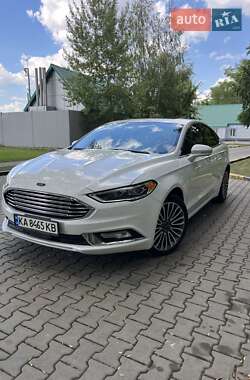 Седан Ford Fusion 2018 в 