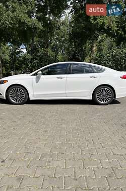 Седан Ford Fusion 2018 в 
