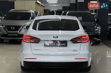 Седан Ford Fusion 2019 в 