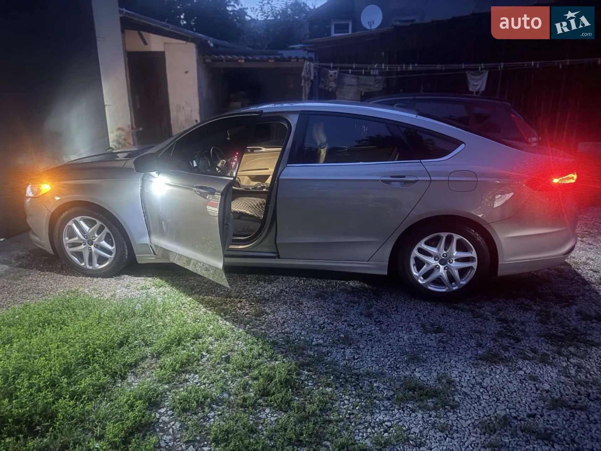 2015 Ford Fusion - мініатюра 4